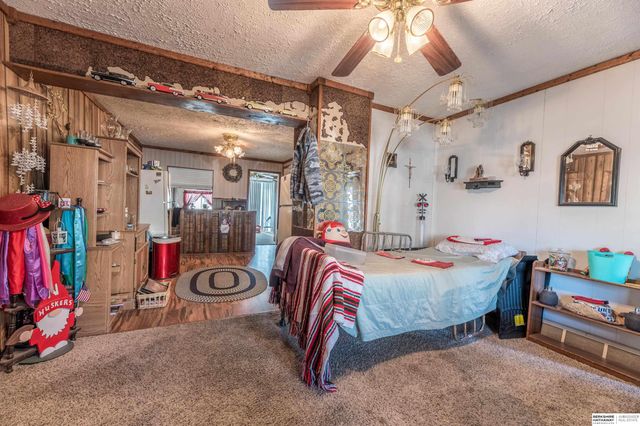 2111 J Street, Omaha, NE 68107