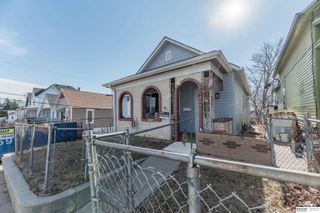 2111 J Street, Omaha, NE 68107