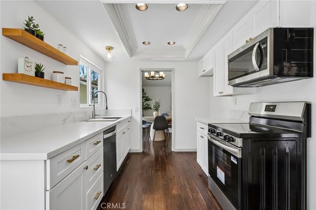 25011 Sunset Place W, Laguna Hills, CA 92653