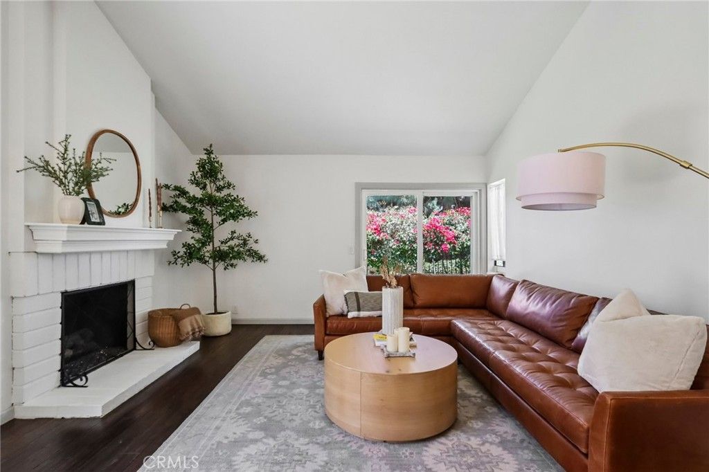 25011 Sunset Place W, Laguna Hills, CA 92653