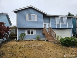 1171 Daniels Avenue, Bremerton, WA 98312
