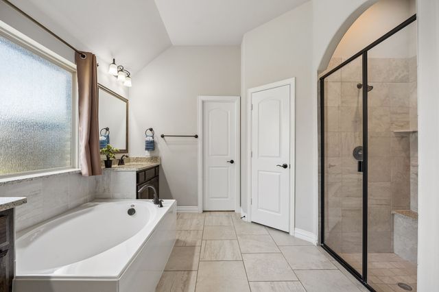 3935 Wind Cave Bend, Irving, TX 75063