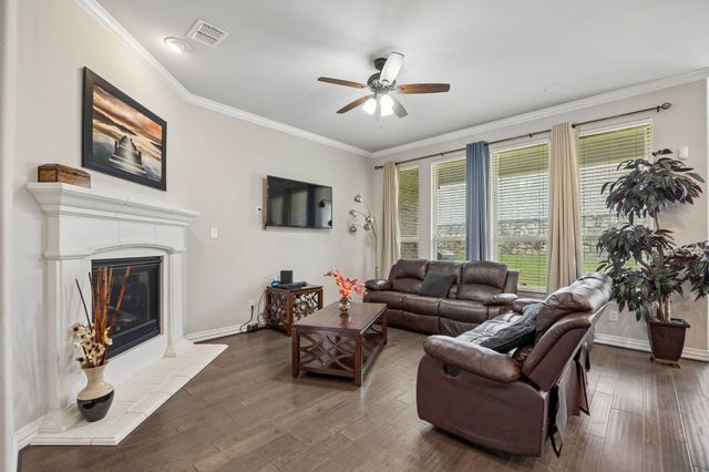 3935 Wind Cave Bend, Irving, TX 75063
