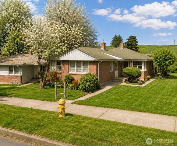 3820 14th Avenue S, Seattle, WA 98178