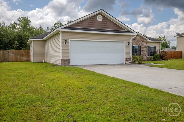 284 Timberland Drive NE, Ludowici, GA 31316