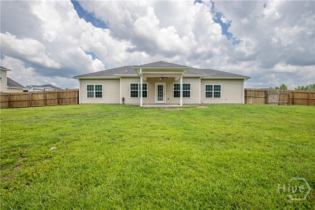 284 Timberland Drive NE, Ludowici, GA 31316
