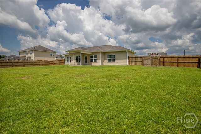 284 Timberland Drive NE, Ludowici, GA 31316