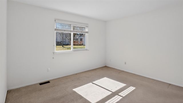 36603 Deerhurst Court 73, Westland, MI 48185