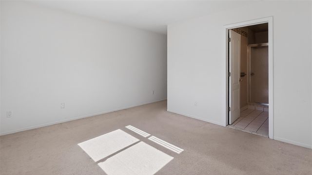 36603 Deerhurst Court 73, Westland, MI 48185