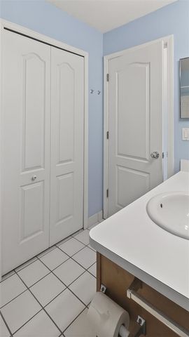 36603 Deerhurst Court 73, Westland, MI 48185