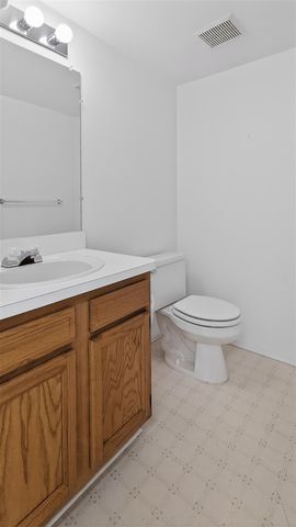 36603 Deerhurst Court 73, Westland, MI 48185