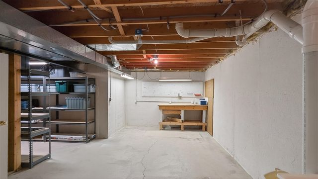 36603 Deerhurst Court 73, Westland, MI 48185