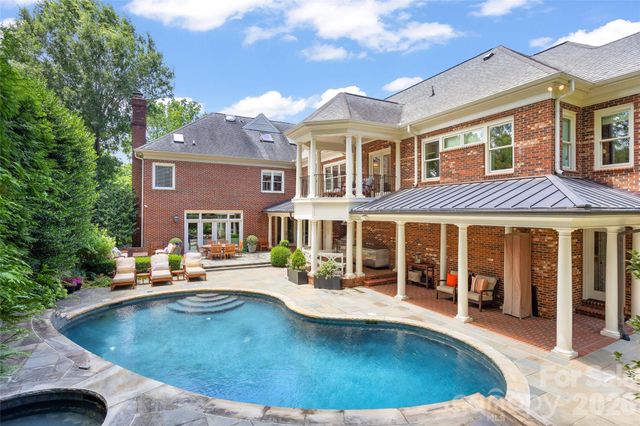 5411 Mirabell Road, Charlotte, NC 28226