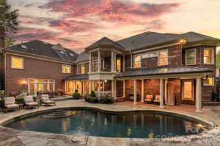 5411 Mirabell Road, Charlotte, NC 28226