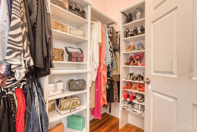 1834 Chase Avenue, Cincinnati, OH 45223