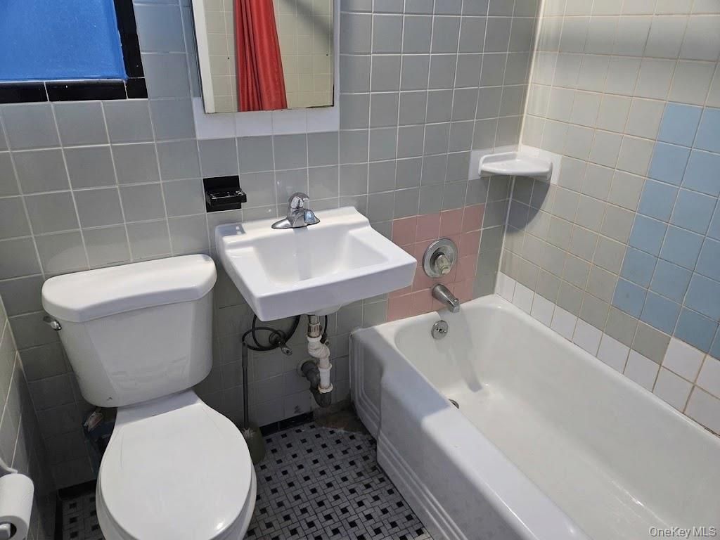 82 Forbell Street, Brooklyn, NY 11208 — photo 4