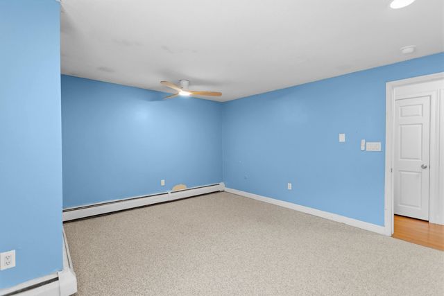 121 English Village Rd Apt 103, Manchester, NH 03102
