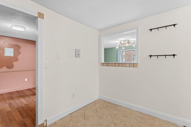121 English Village Rd Apt 103, Manchester, NH 03102