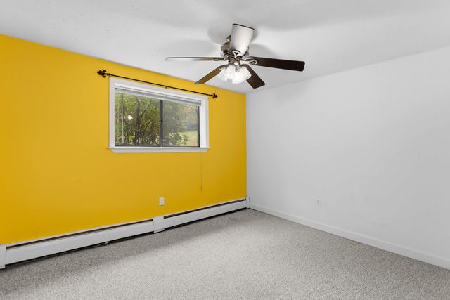 121 English Village Rd Apt 103, Manchester, NH 03102