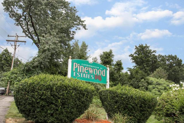 121 English Village Rd Apt 103, Manchester, NH 03102