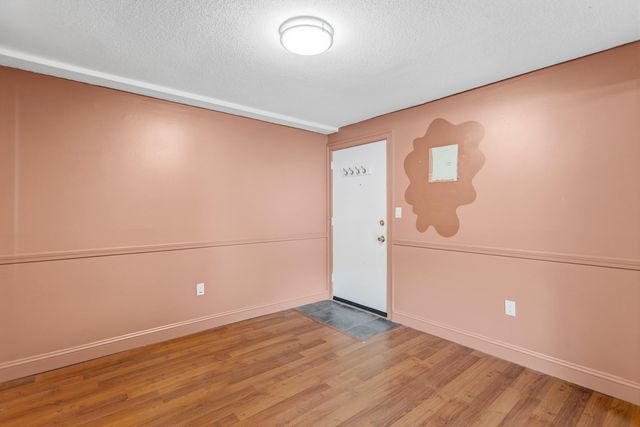 121 English Village Rd Apt 103, Manchester, NH 03102