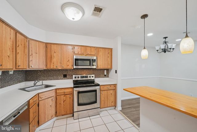 104-B SUMAC CT, Mount Laurel, NJ 08054