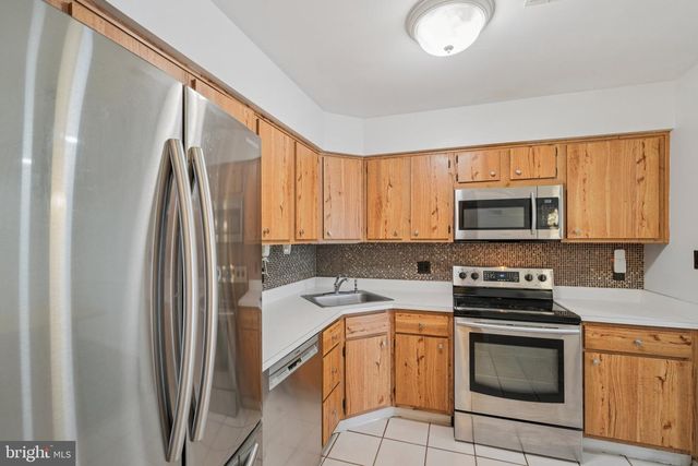 104-B SUMAC CT, Mount Laurel, NJ 08054