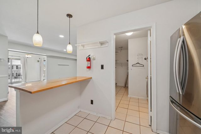 104-B SUMAC CT, Mount Laurel, NJ 08054