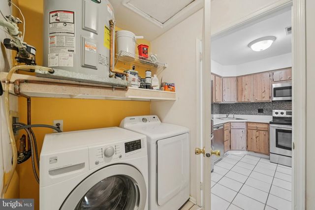 104-B SUMAC CT, Mount Laurel, NJ 08054