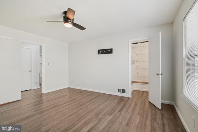 104-B SUMAC CT, Mount Laurel, NJ 08054