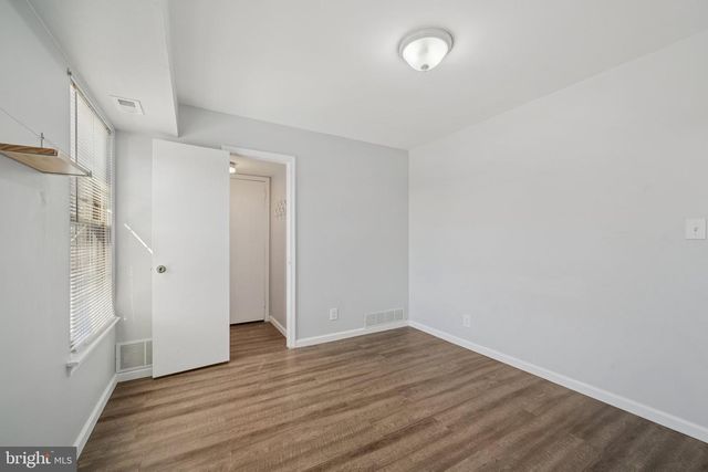 104-B SUMAC CT, Mount Laurel, NJ 08054