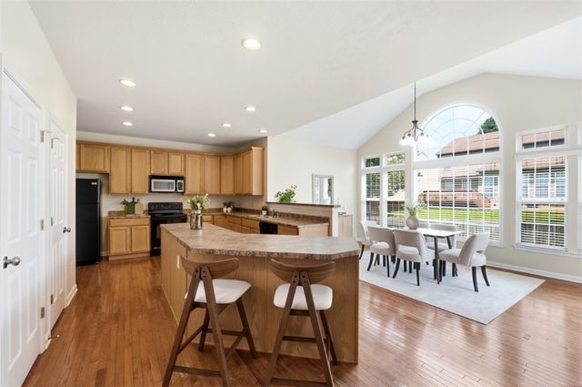 316 Delaware Drive, Hamilton Twp, OH 45039