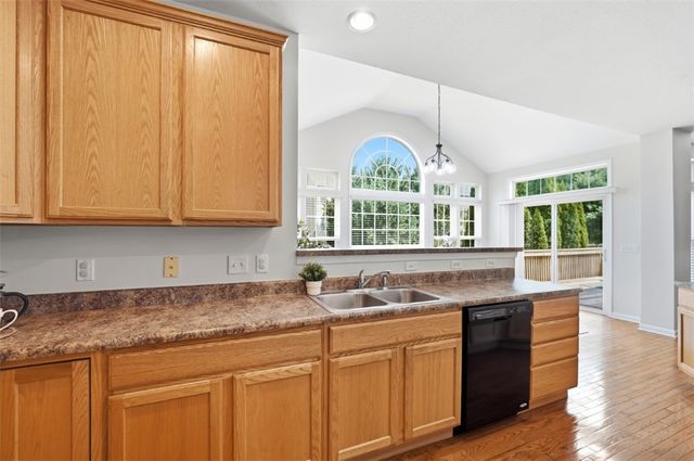 316 Delaware Drive, Hamilton Twp, OH 45039