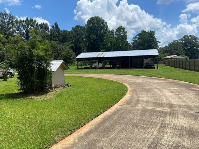 13260 Celeste Road, Chunchula, AL 36521