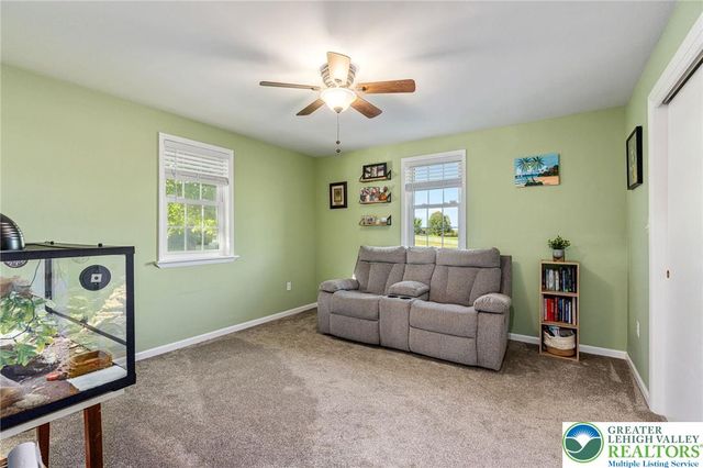 928 Gall Road, Plainfield Twp, PA 18040