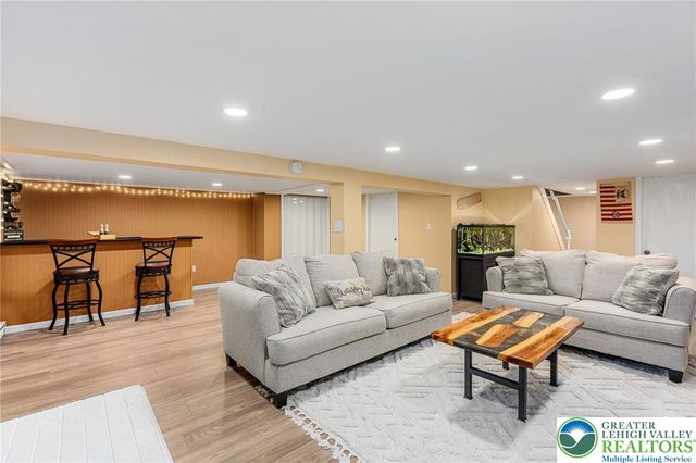 928 Gall Road, Plainfield Twp, PA 18040