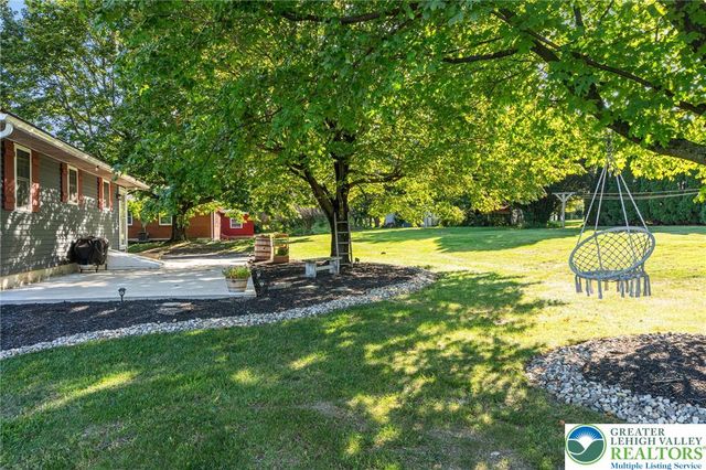 928 Gall Road, Plainfield Twp, PA 18040
