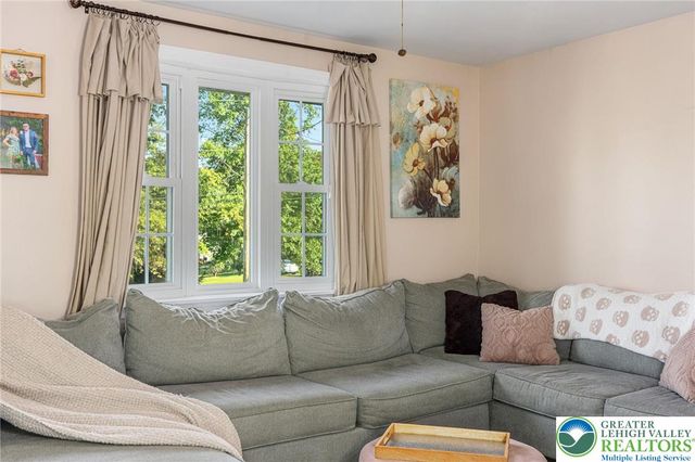 928 Gall Road, Plainfield Twp, PA 18040