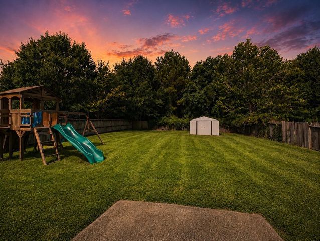2019 Briar Grove Drive, Conroe, TX 77301