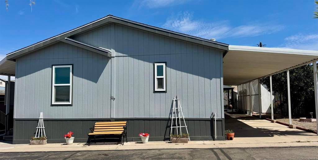 8545 Mission Gorge Rd. Spc 129, Santee, CA 92071 — exterior