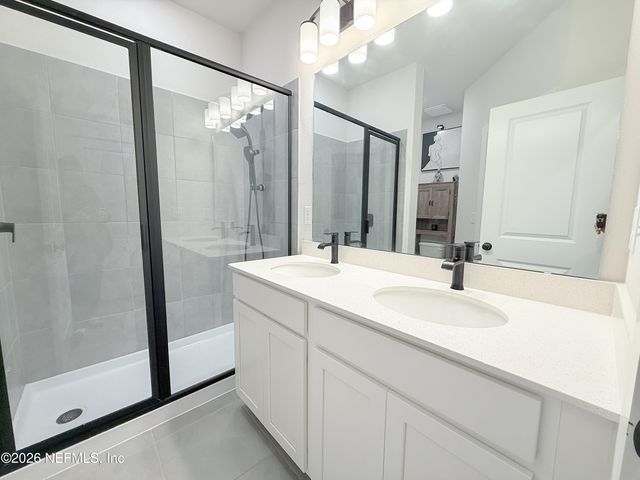 11102 QUANTUM Court, Jacksonville, FL 32256
