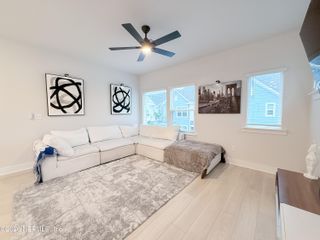 11102 QUANTUM Court, Jacksonville, FL 32256
