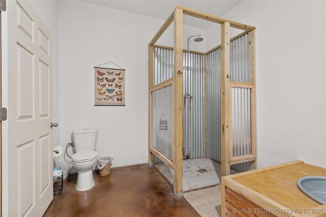 3244 Red Oak, Sulphur, OK 73086