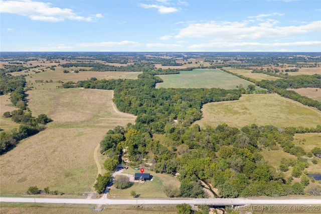 3244 Red Oak, Sulphur, OK 73086