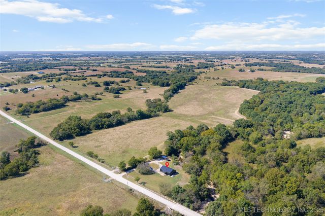 3244 Red Oak, Sulphur, OK 73086