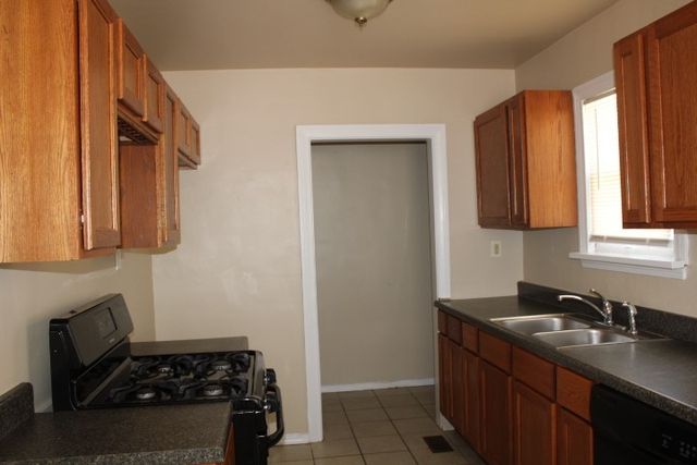 1536 S Atlanta Avenue, Tulsa, OK 74104