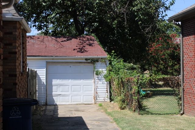 1536 S Atlanta Avenue, Tulsa, OK 74104