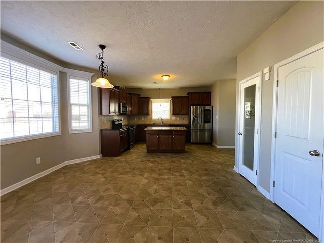 4211 Cherry Hill Lane, Fayetteville, NC 28314