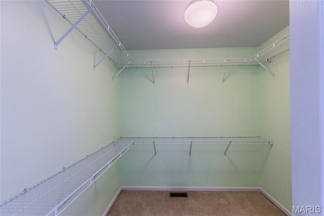 3148 Flatboat Station, St Charles, MO 63301