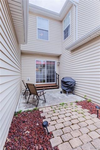 3148 Flatboat Station, St Charles, MO 63301